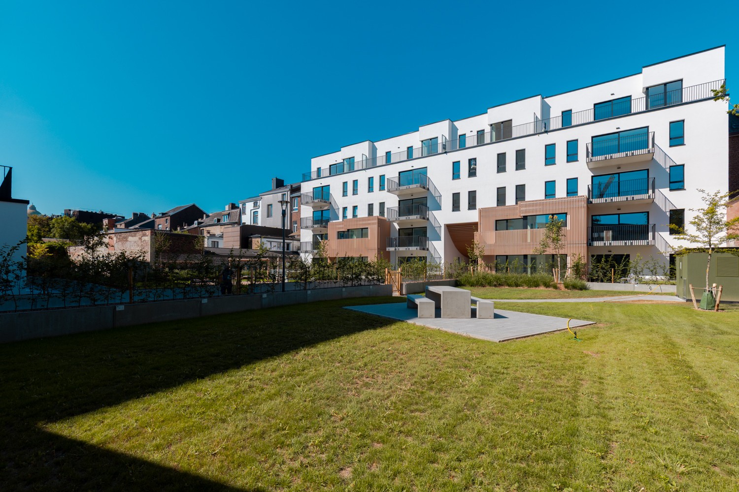 jardin-des-guillemins-liege-jardin-interieur-vue-residence-1